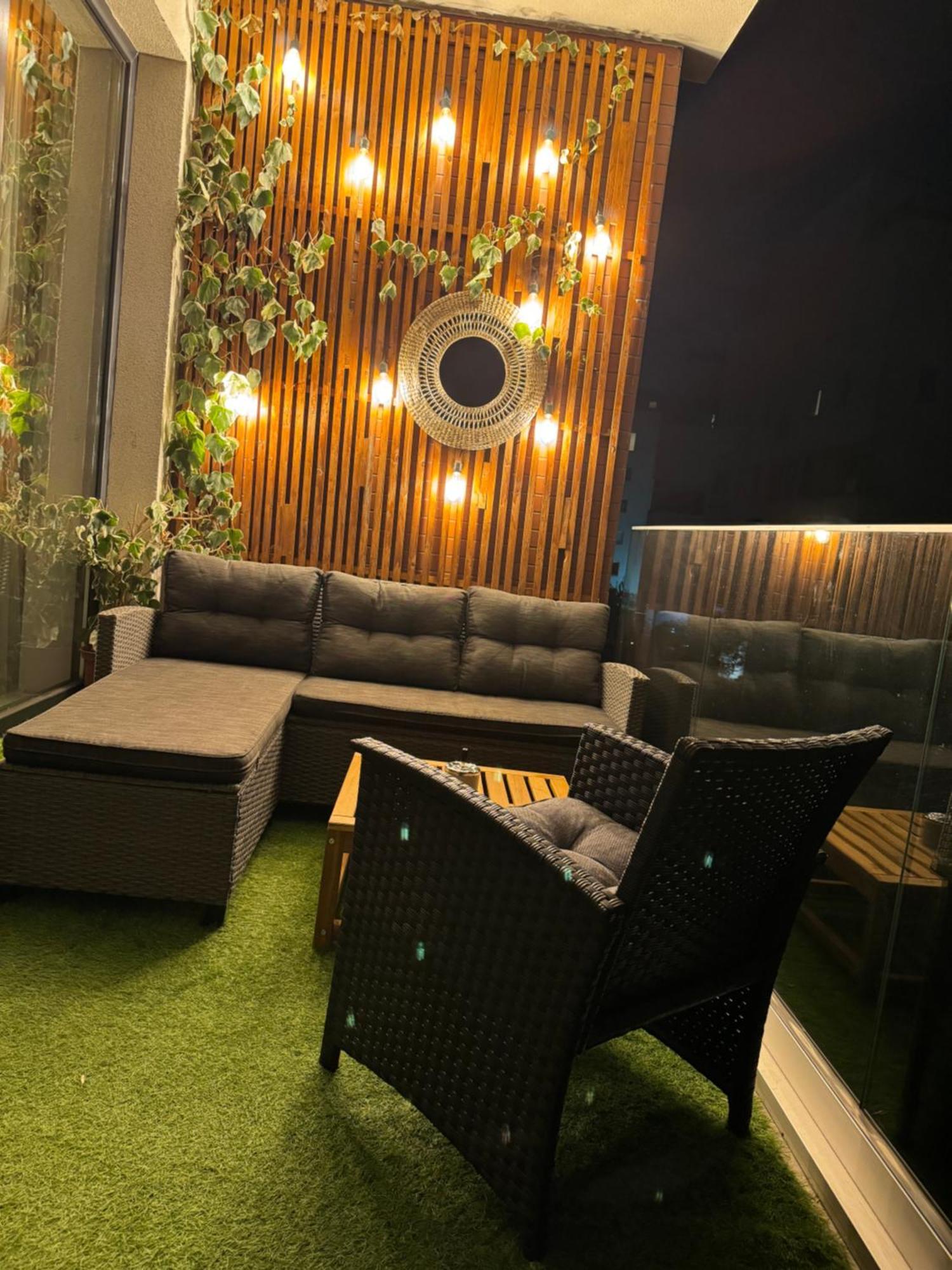 Cathedral Uptown-urban Comfort With Balcony Apartamento Bucarest